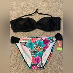 Cute Tropical Print & Black Bikini Set— size medium